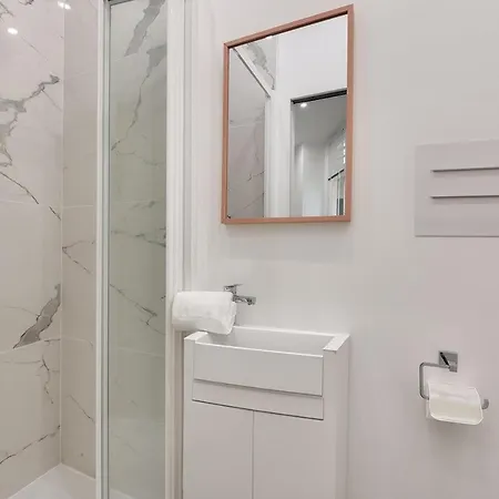 Apartament Urban Flat 165 - Lovely Near Champs Elysees